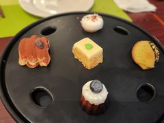 -青岛香格里拉·鱼跃地中海西餐厅