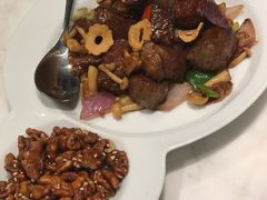 蒜片烧汁爆A4和牛粒-伯衡55·吉品轩(乌鲁木齐南路店)