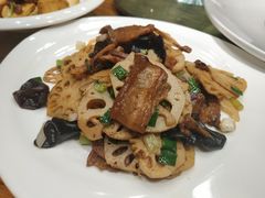 -秦唐一号西安菜馆(钟楼店)