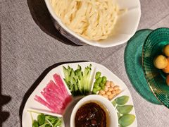 -秀儿四九城·新京菜(亚运村鸟巢店)