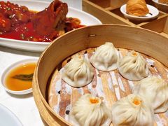 蟹粉小笼包-绿波廊(豫园店)