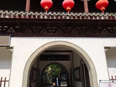 -汇龙潭