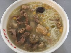-文山荷鲜居(翠湖店)