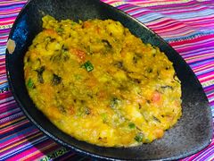 -香巴拉云南餐厅(华莱坞店)