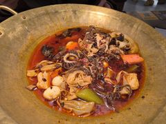 -毛肚向右·川渝毛肚王(经开永旺店)