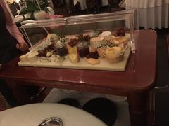 -La Villa French Restaurant