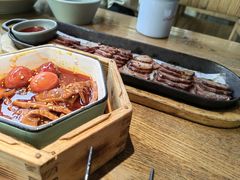 -蜜桃餐厅·伴山(湖滨商业街店)