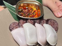 -草家酱蟹炭火烤肉店(珲春南路一店)