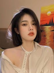 -AYO SALON