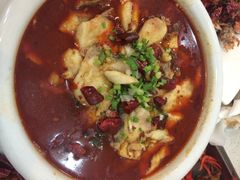 百味手拨龙虾馆(愚园路总店)-百味手拨龙虾馆(愚园路店)