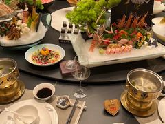 -鼎泰亨·海鲜牛肉餐厅(滨江店)