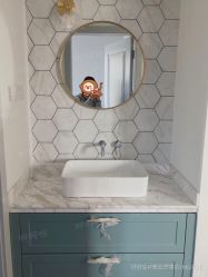 -첫번째 初见美学中心