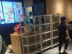 -麦当劳(中山公园龙之梦店)