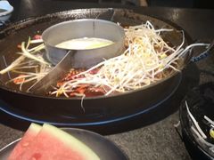 -渝涯重庆豆花老火锅(中赢国际店)