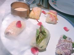 漫步花开彩虹卷-蜜桃花开·中西融合菜E&W(南长街店)