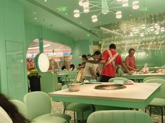 -季季红火锅(柳州城中万达二店)
