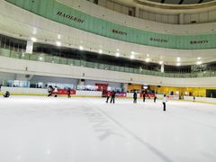 -冠军冰场CHAMPION RINK(百联又一城店)