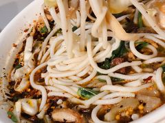 -花溪王记牛肉粉(四季花溪商场店)