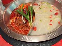 -袁老四重庆老火锅(桐梓坡店)