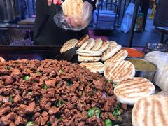 -正宁路小吃夜市