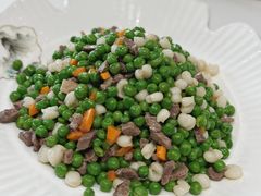 -三江源美食城