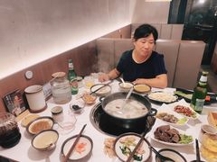 -汤宴·参须肚包鸡(南京路店)