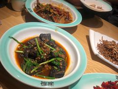 -呷湘厨·鱼汤捞饭·剁椒鱼头·湘菜(国家会展中心店)