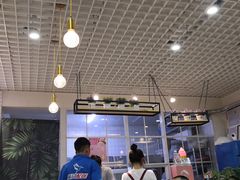 大堂-董小西的凉皮和椒麻鸡(三元桥店)