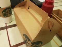 -星巴克(长沙麓南广场店)