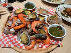 -日进一片海.生腌海鲜火锅.宵夜烧烤(三里屯总店)