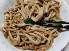 -正宗十三中水晶蛙鱼油泼面(欧洲商城店)