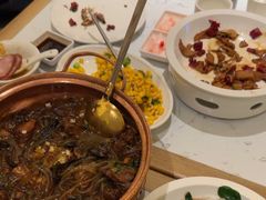 -关东小磨东北菜(漕河泾印象城店)