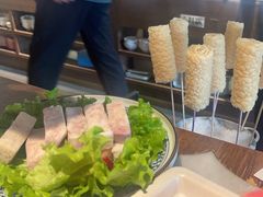 -尚尚仙·酸汤猪手·猪肚鸡火锅(华联万柳购物中心店)