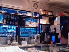 -HIHE Bistro·Oyster Bar(华熙live店)