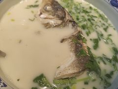 -南京金牛湖巨碗鱼头
