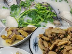 -紫藤园·天目湖大鱼头(南山竹海店)