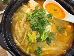 -闫家驴肉老店(华电一校店)