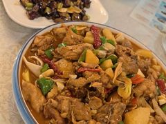 -汗腾格里·风味餐厅(新疆驻京办店)