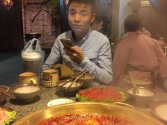 -佬革命主题火锅(玉沙路店)