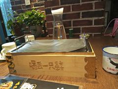 -喝丢一只鞋辣炒海鲜小烧烤(三八广场店)