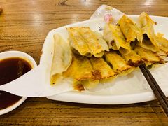 韭黄牛肉锅贴-海富荣·锅贴·陕菜家常菜(阳光城店)