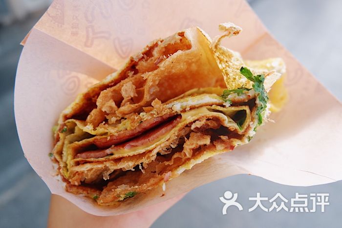 大华煎饼双蛋芝士培根顶配煎饼图片 - 第2张