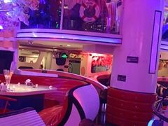 -巴特餐饮6加1音乐餐吧·新疆菜
