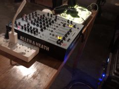 -zarah(鼓楼店)