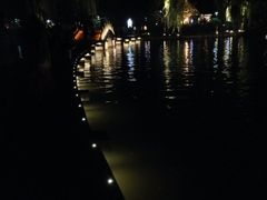 iphone_upload_pic-西湖天地