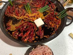 -正贰捌经重庆老火锅(建设路店)