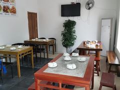 大堂-东北菜冰城一家人