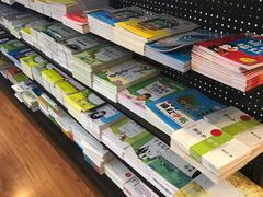 -新华书店(泉城路店)
