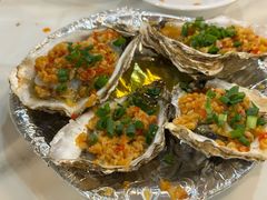 -凤凰路何眼镜香辣蟹(花果园店)