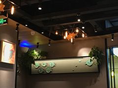 -渝是乎川渝小炒(新世界百货望京店)
